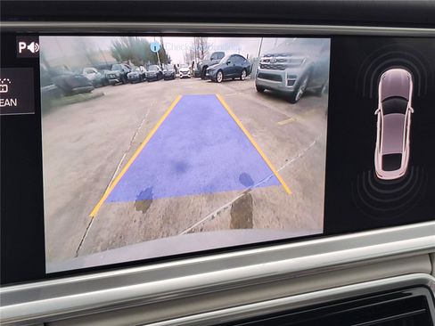 Used 2019 Porsche Panamera GTS image 27