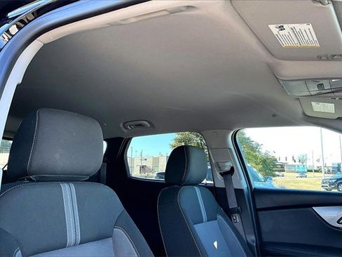 Used 2024 Chevrolet Blazer LT w/ Convenience Package image 26