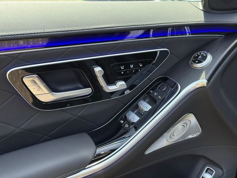 New 2025 Mercedes-Benz S 580 4MATIC Sedan image 10
