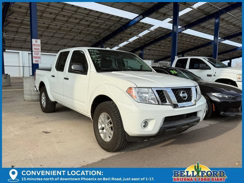 Used 2017 Nissan Frontier SV w/ SV Value Truck Package AWD/4WD image 7