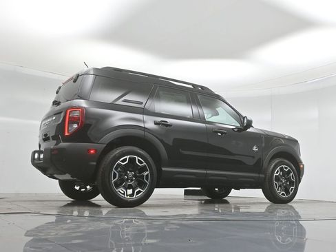 New 2025 Ford Bronco Sport Outer Banks w/ Outer Banks Tech Package+ image 51