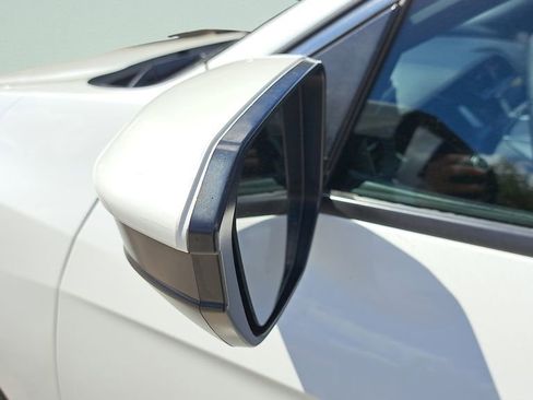 Used 2018 Honda Civic EX-T image 11