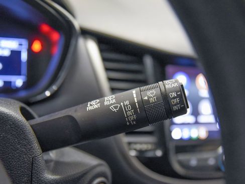 Used 2020 Chevrolet Trax LS image 21