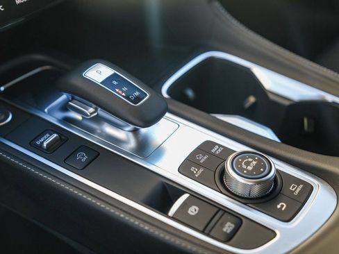 Certified 2024 INFINITI QX60 Luxe image 18