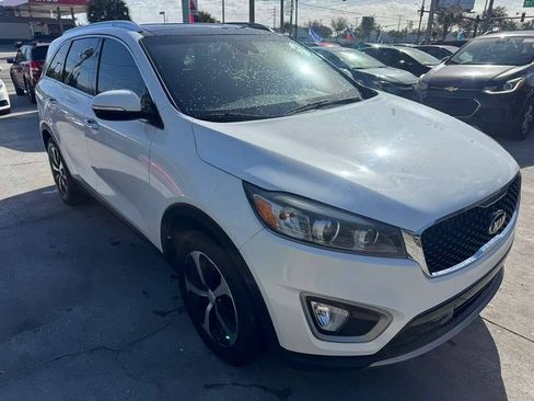 Used 2018 Kia Sorento EX w/ EX Advanced Touring Package FWD image 12