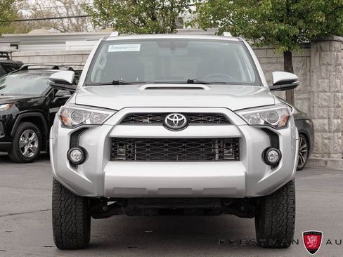 Used 2017 Toyota 4Runner SR5 Premium AWD/4WD image 13