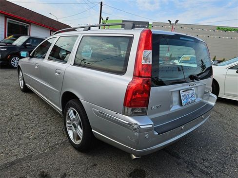 Used 2006 Volvo V70 2.5T image 5
