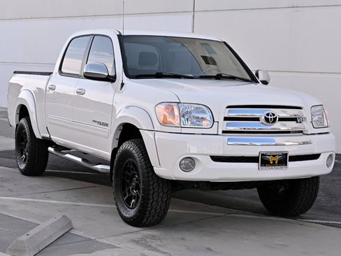 Used 2006 Toyota Tundra SR5 w/ All Weather Guard Pkg image 8