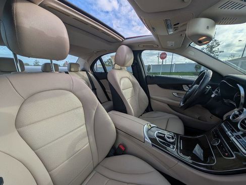 Used 2018 Mercedes-Benz C 300 Sedan image 25