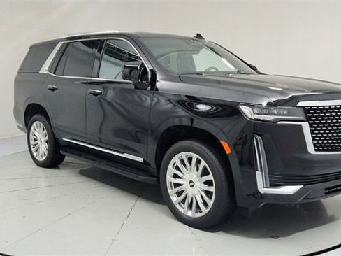 Certified 2024 Cadillac Escalade Premium Luxury image 7