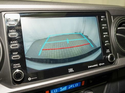 Used 2022 Toyota Tacoma TRD Sport w/ TRD Premium Sport Package image 13