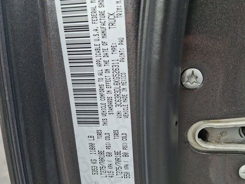 Certified 2019 RAM 3500 Big Horn AWD/4WD image 40