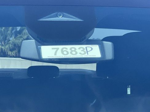 Used 2024 Chevrolet Colorado W/T image 33