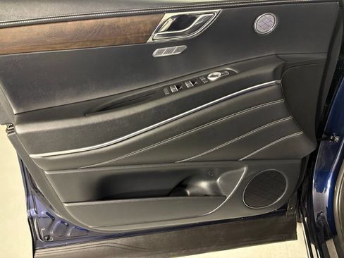 Used 2024 Genesis GV80 2.5T AWD/4WD image 13
