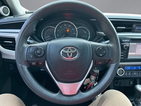 Used 2014 Toyota Corolla LE FWD image 14