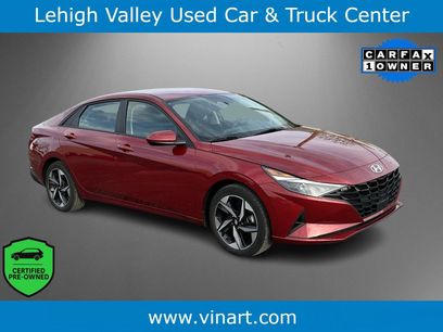 Used 2023 Hyundai Elantra SEL w/ Convenience Package