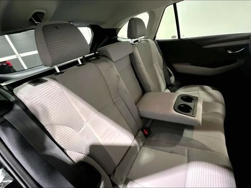Used 2022 Subaru Outback Premium AWD/4WD image 31