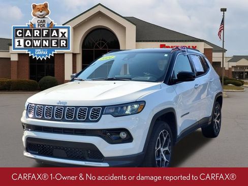 Used 2024 Jeep Compass Limited AWD/4WD image 2