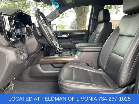 Used 2022 Chevrolet Silverado 1500 LT Trail Boss w/ LT Trail Boss Premium Package AWD/4WD image 20