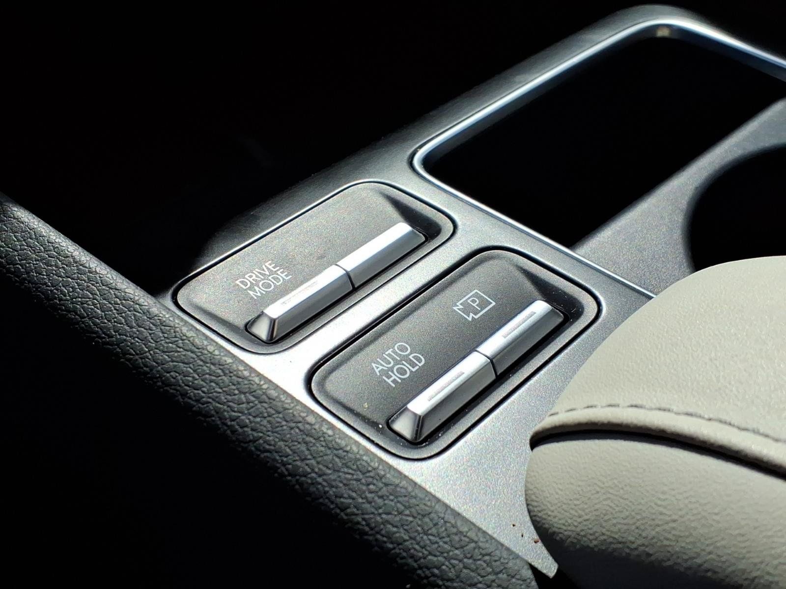 New 2025 Hyundai Sonata SEL FWD image 17