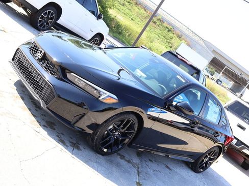 New 2026 Honda Civic Sport image 3