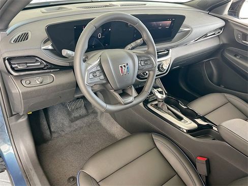 New 2026 Buick Envista Sport Touring w/ Convenience I Package image 6