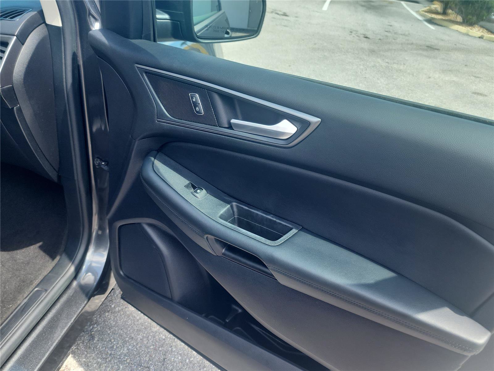 Certified 2020 Ford Edge SE FWD image 23