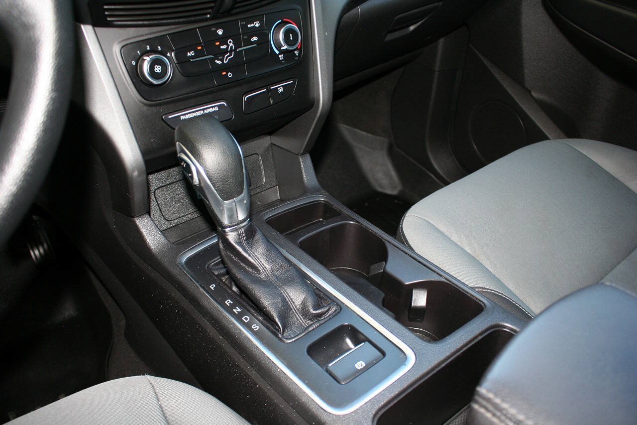 Used 2019 Ford Escape S FWD image 15