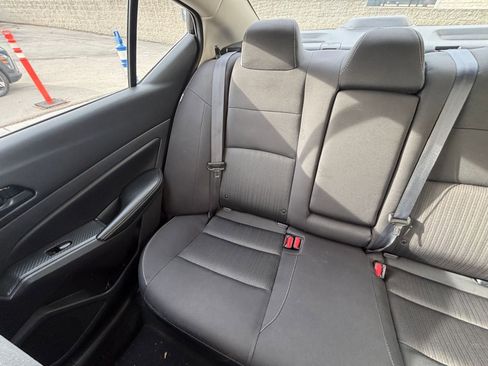 Used 2025 Nissan Altima 2.5 SV image 39