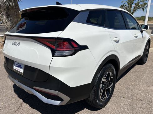 Used 2025 Kia Sportage LX image 14