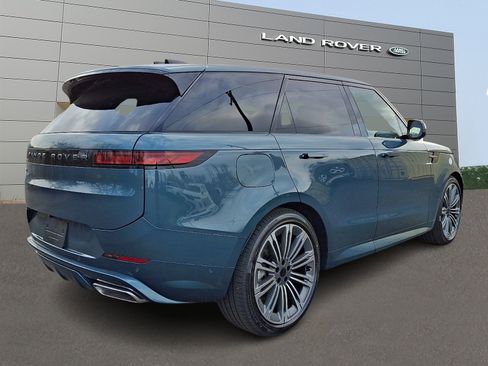 New 2026 Land Rover Range Rover Sport Dynamic SE AWD/4WD image 2