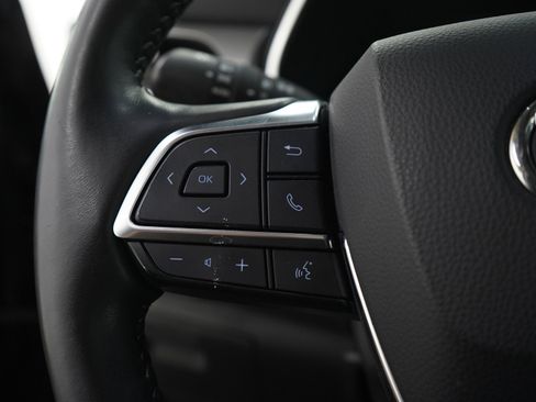 Used 2020 Toyota Highlander Platinum AWD/4WD image 29