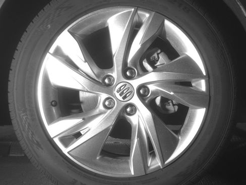 Used 2025 Buick Encore GX Preferred AWD/4WD image 13