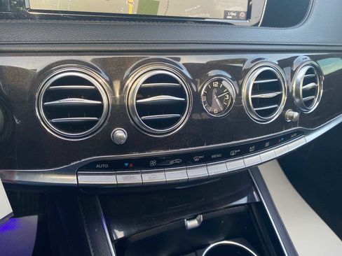 Used 2016 Mercedes-Benz S 550 4MATIC Sedan image 22
