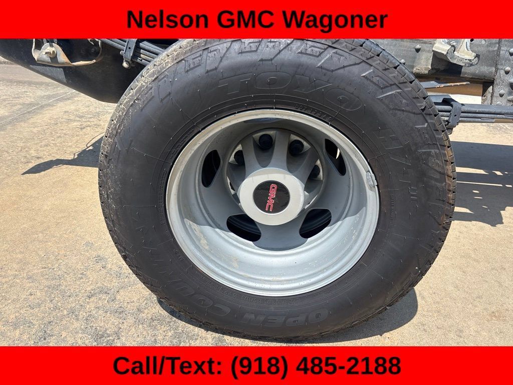 Used 2021 GMC Sierra 3500 4x4 Regular Cab w/ Convenience Package image 8