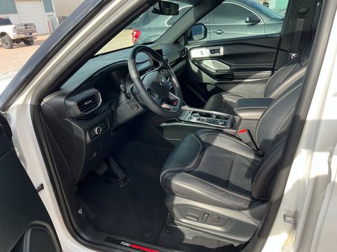 Used 2023 Ford Explorer ST w/ Equipment Group 401A AWD/4WD image 9