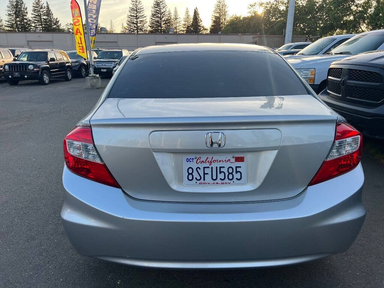 Used 2012 Honda Civic LX image 7