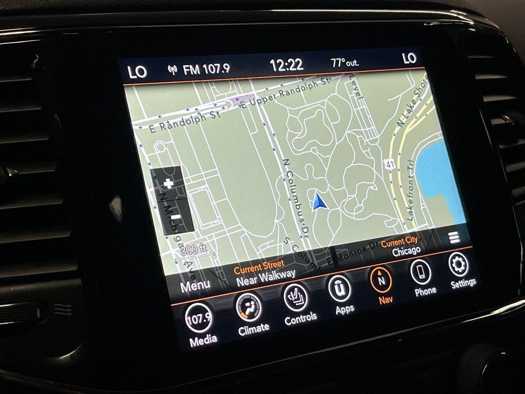 Used 2021 Jeep Grand Cherokee Laredo X AWD/4WD image 28