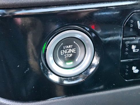 Used 2023 GMC Sierra 1500 SLT w/ SLT Premium Package image 22