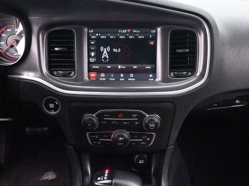 Used 2022 Dodge Charger SXT w/ Blacktop Package AWD/4WD image 29