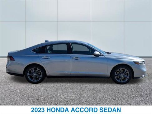 Certified 2023 Honda Accord EX image 6
