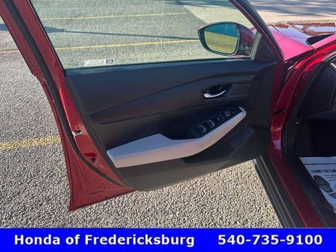 Used 2024 Honda Accord LX image 9