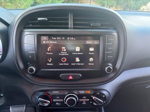 Used 2024 Kia Soul LX FWD image 22