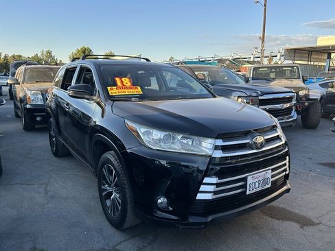 Used 2018 Toyota Highlander Plus image 37