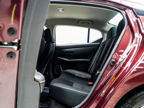 Used 2024 Nissan Sentra SV image 34