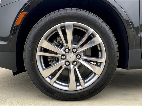 New 2025 Cadillac XT5 Premium Luxury image 12
