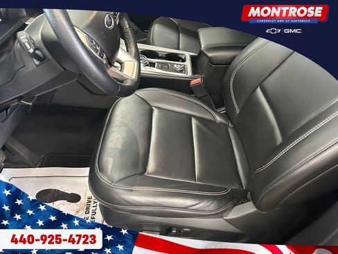 Used 2022 Ford Explorer XLT w/ Equipment Group 202A AWD/4WD image 19
