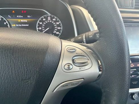 Used 2017 Nissan Murano Platinum w/ Platinum Technology Package AWD/4WD image 19
