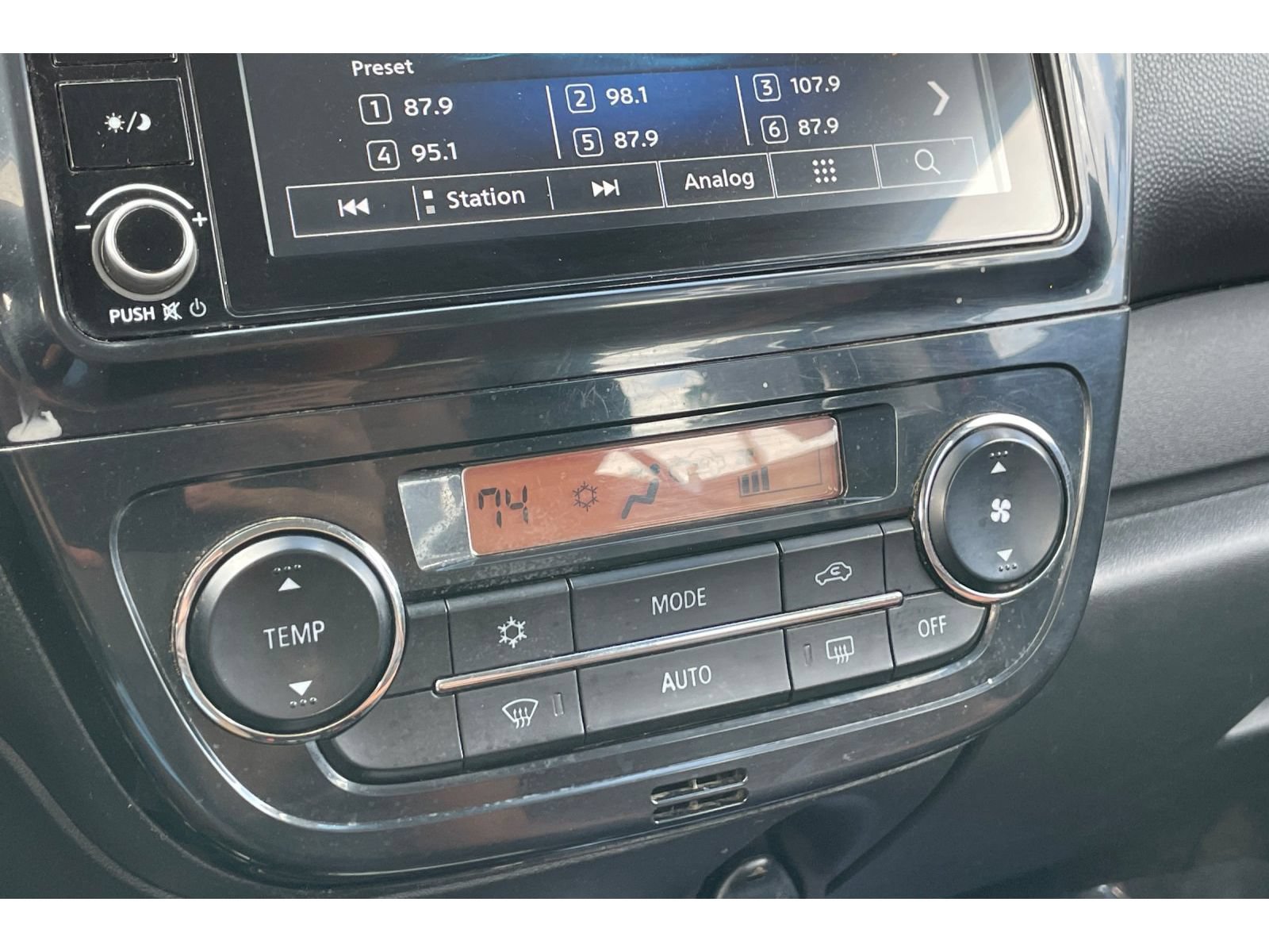 Used 2023 Mitsubishi Mirage G4 LE FWD image 25