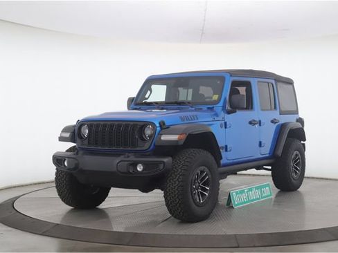Used 2026 Jeep Wrangler Unlimited Sport AWD/4WD image 10